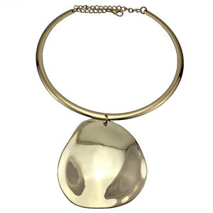 Make A Statement with this FAB Sculptural Necklace! Golden Silver Color Collar Choker Necklace Fashion Diva Style! Circle Pendants Torques Statement Necklace For Women